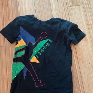 Nike air Jordan shirt, kids 4 to 5 years black yellow green blue